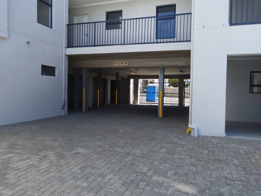 1 Bedroom Property for Sale in Table View Western Cape